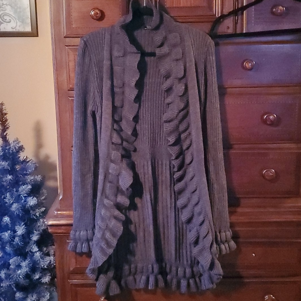 Purple duster/ cardigan.